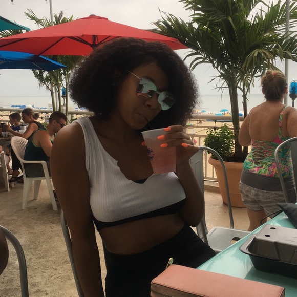 Tops - Cropped shirt